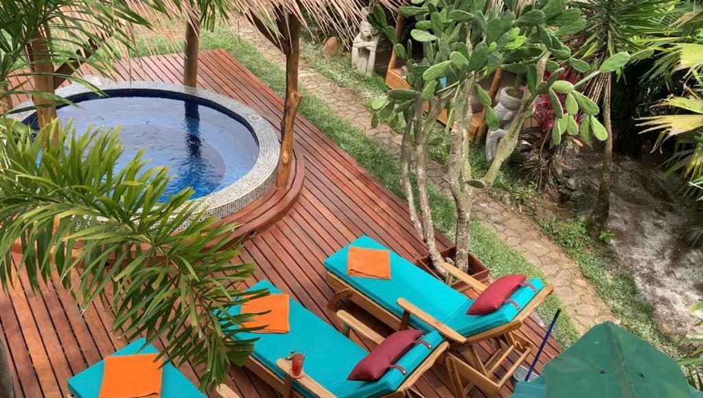 Casa Mambo Bed & Breakfast Кахуита Екстериор снимка